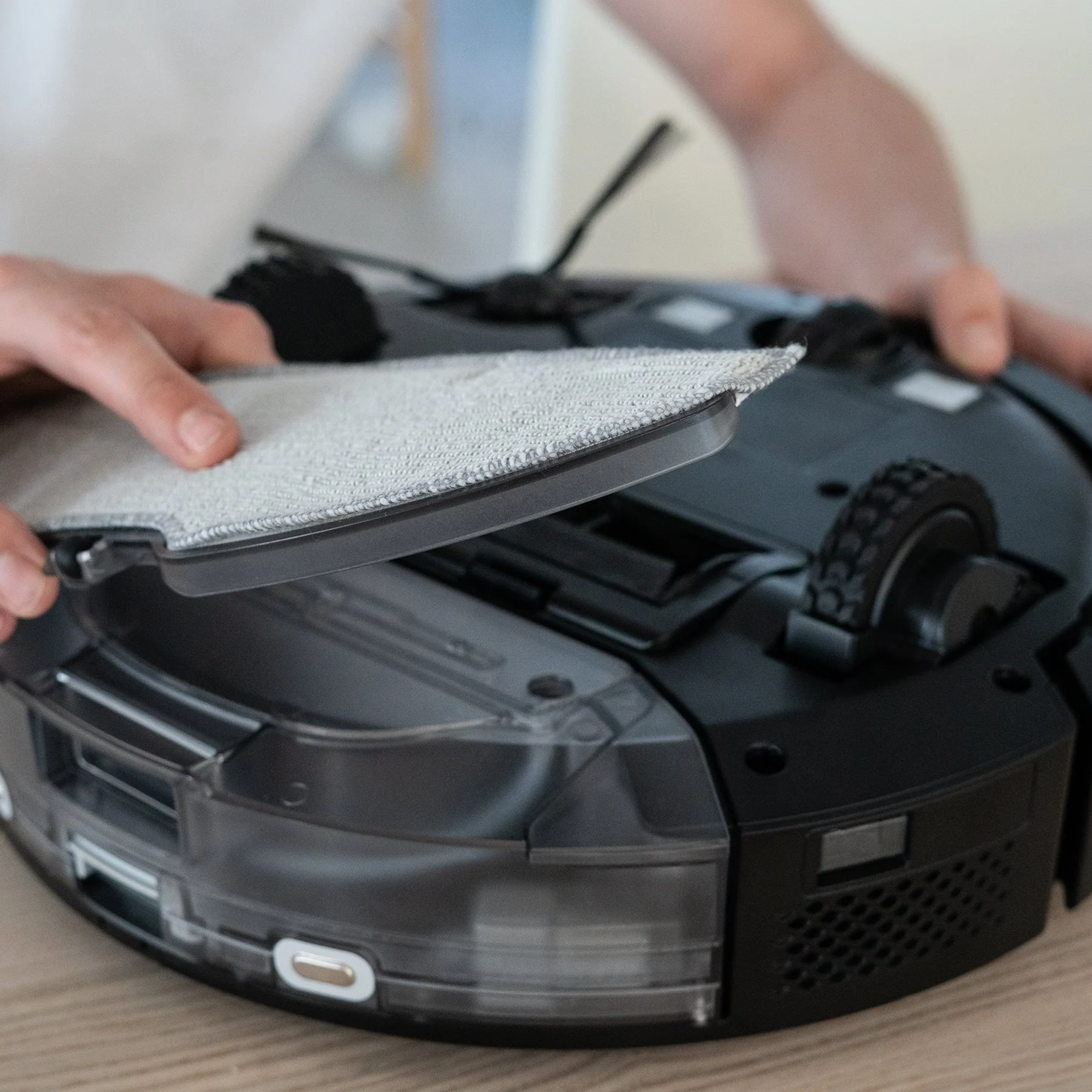 Hombli Robot Vacuum complete accessory kit - Image 3